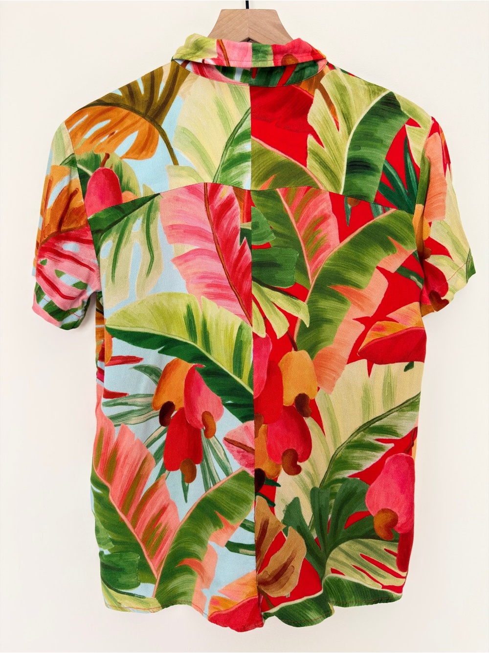 Farm Rio Tropical Print Button Up Shirt XS Rayon Unisex - Picture 3 of 10